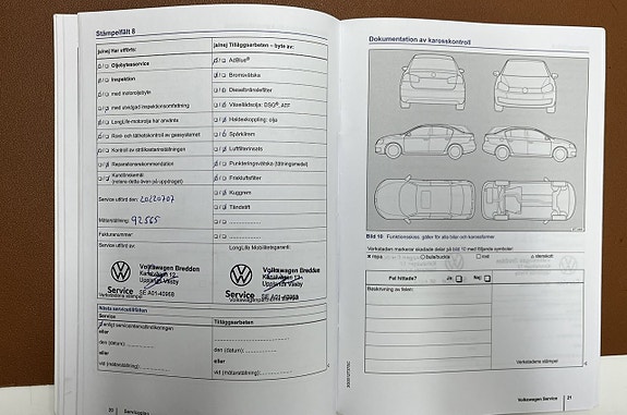 Volkswagen Passat 21 of 26