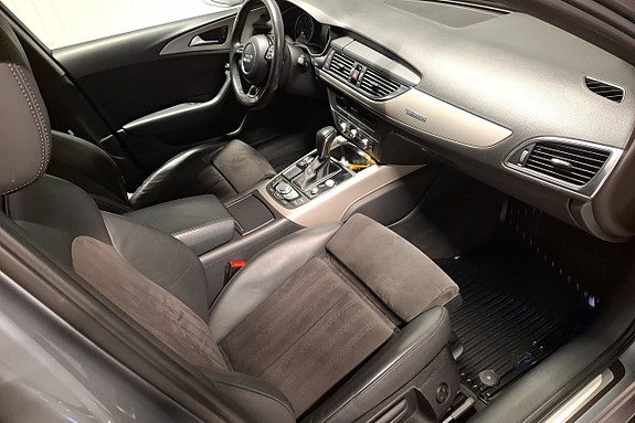 Audi A6 allroad 10 of 18