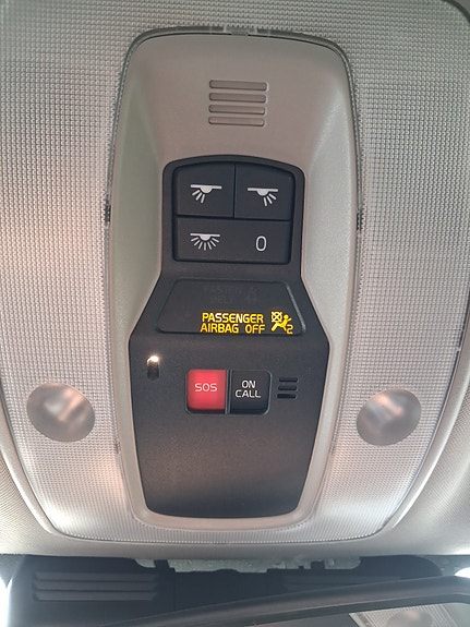 Volvo V70 8 of 8