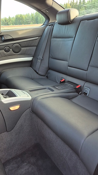 BMW 335i 5 of 5
