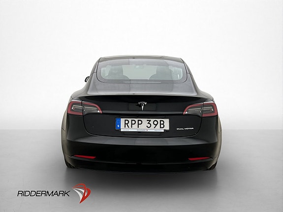 Tesla Model 3 8 of 30