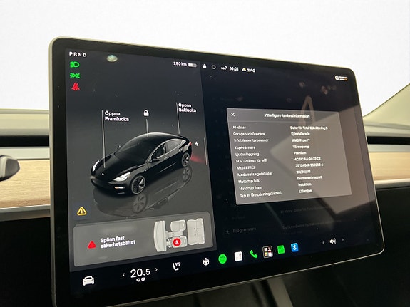 Tesla Model 3 26 of 30