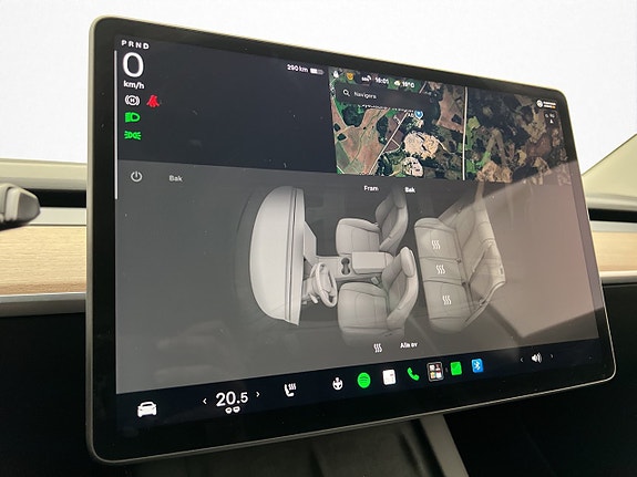 Tesla Model 3 23 of 30