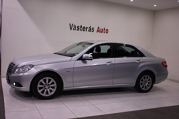 Mercedes-Benz E250 6 of 28