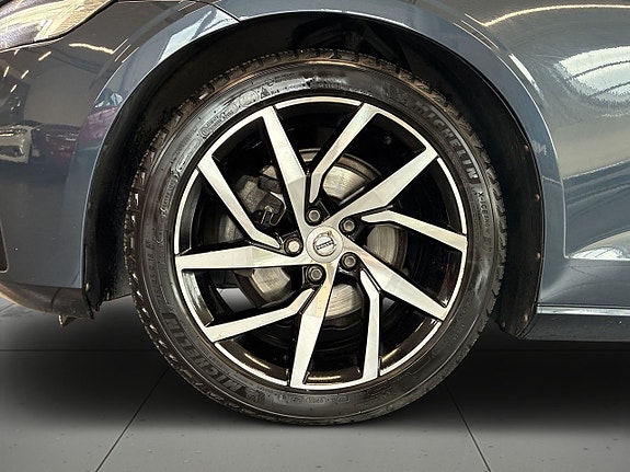 Volvo V60 14 of 27