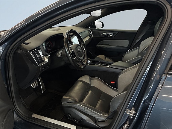 Volvo V60 7 of 27