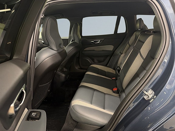 Volvo V60 13 of 27