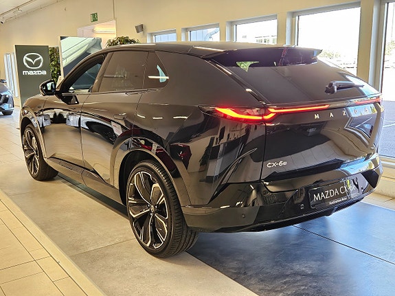 Mazda CX-6e 6 of 16