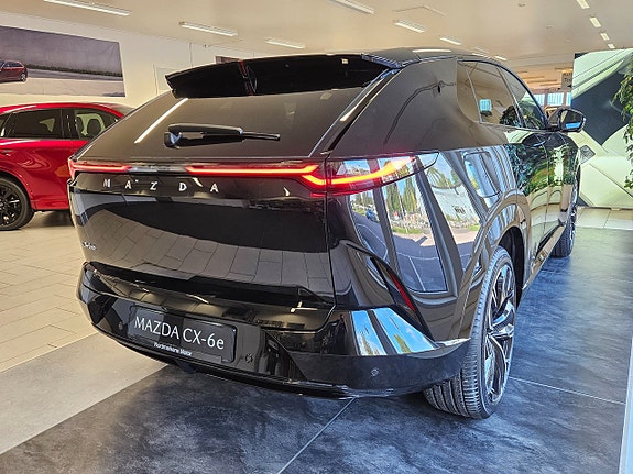Mazda CX-6e 4 of 16