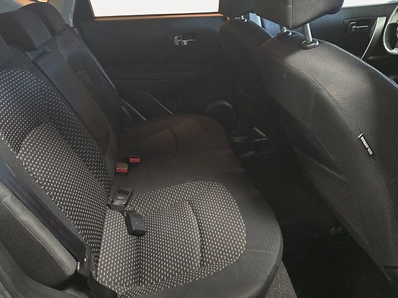 Nissan Qashqai 15 of 15