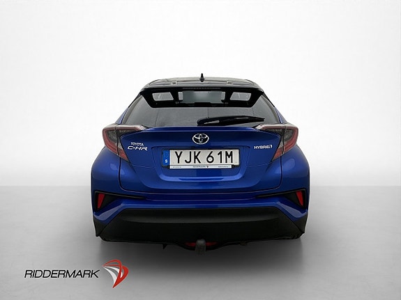 Toyota C-HR 7 of 30