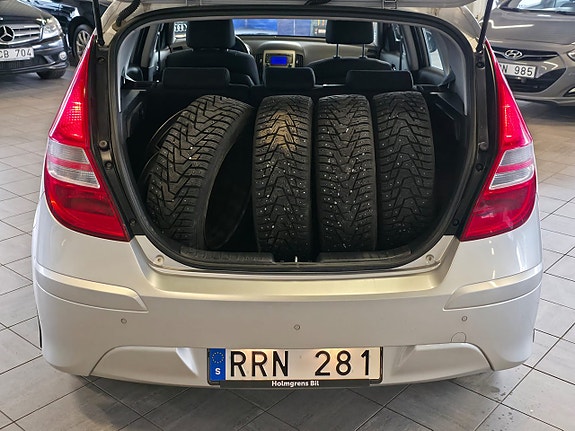Hyundai i30 8 of 8