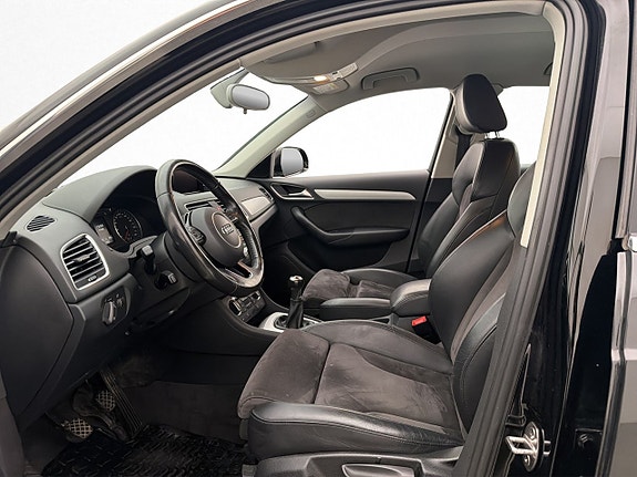 Audi Q3 12 of 30