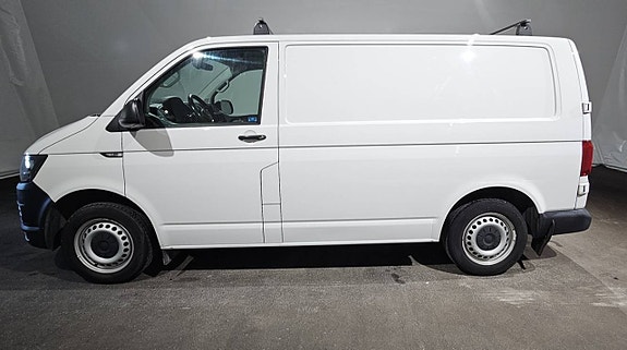 Volkswagen Transporter 8 of 22