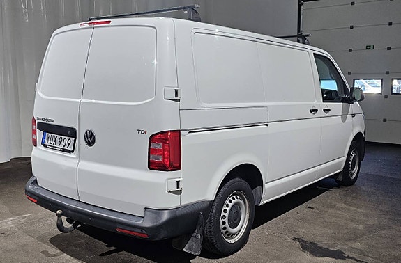 Volkswagen Transporter 2 of 22
