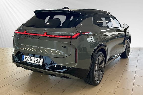Lynk & Co 08 4 of 30