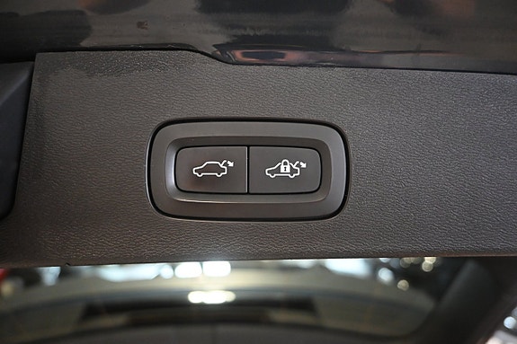 Volvo V60 18 of 30