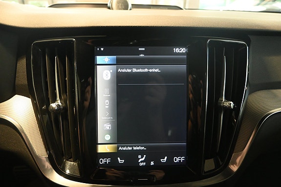 Volvo V60 26 of 30