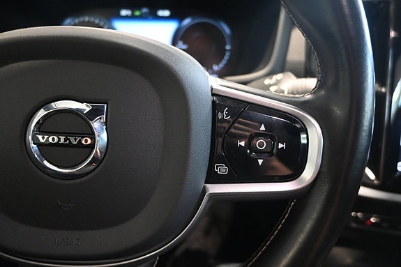 Volvo V60 24 of 30