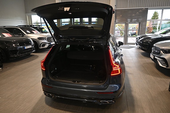 Volvo V60 17 of 30