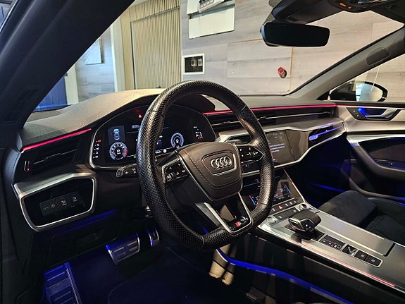 Audi A7 4 of 24