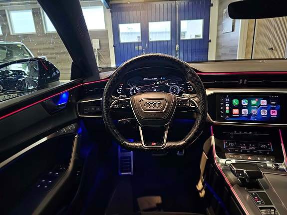 Audi A7 10 of 24