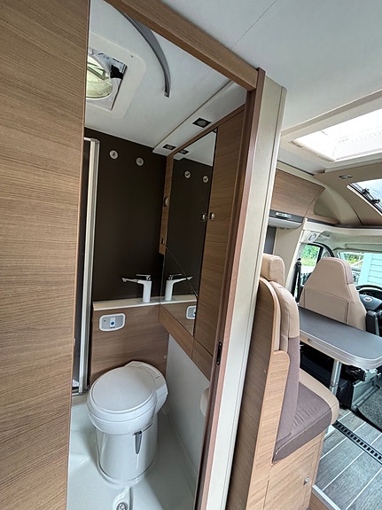 Adria Compact SCS 8 of 11