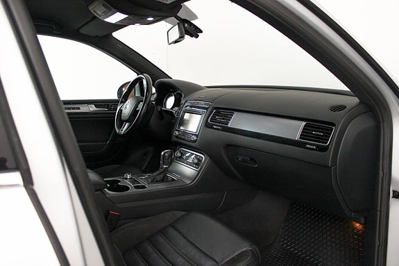 Volkswagen Touareg 20 of 27