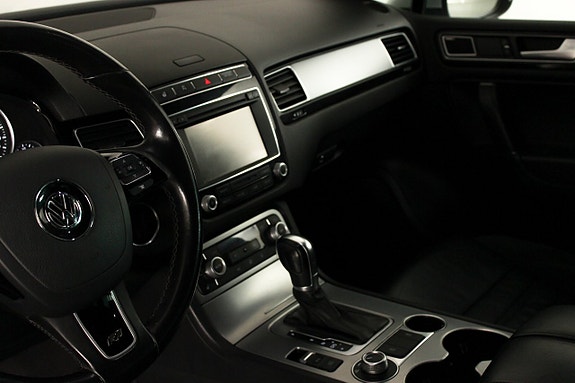Volkswagen Touareg 19 of 27