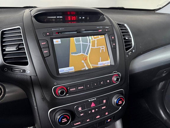 Kia Sorento 15 of 22