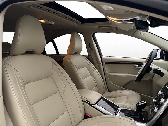 Volvo S80 27 of 30