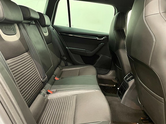 Skoda Octavia 18 of 23