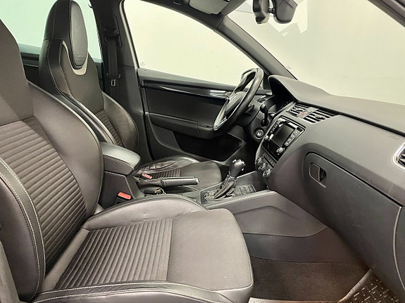 Skoda Octavia 19 of 23
