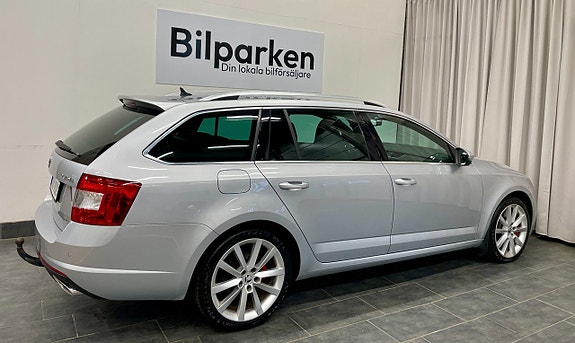 Skoda Octavia 6 of 23