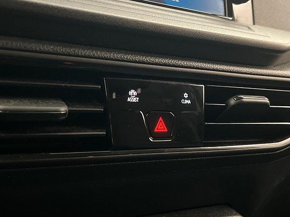Volkswagen Caddy 29 of 30