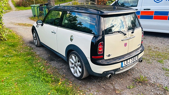 MINI Cooper S 3 of 7