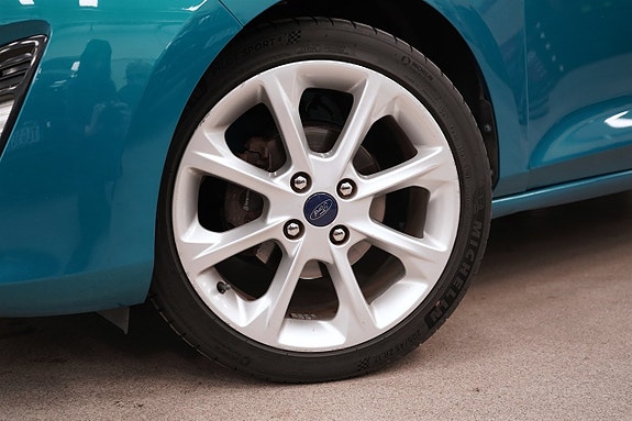 Ford Fiesta 10 of 25