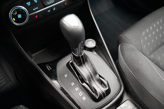 Ford Fiesta 17 of 25