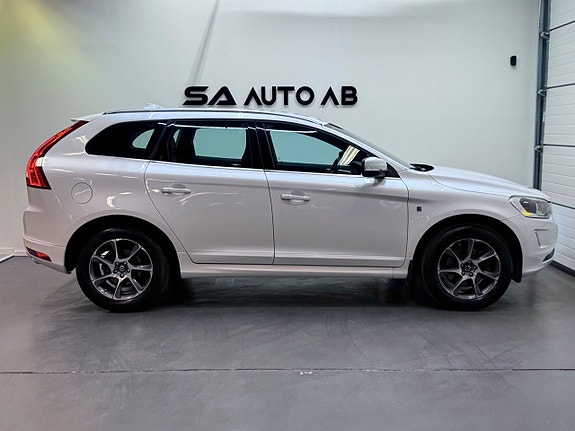 Volvo XC60 5 of 28