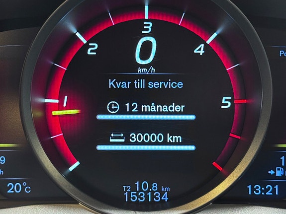 Volvo XC60 23 of 28