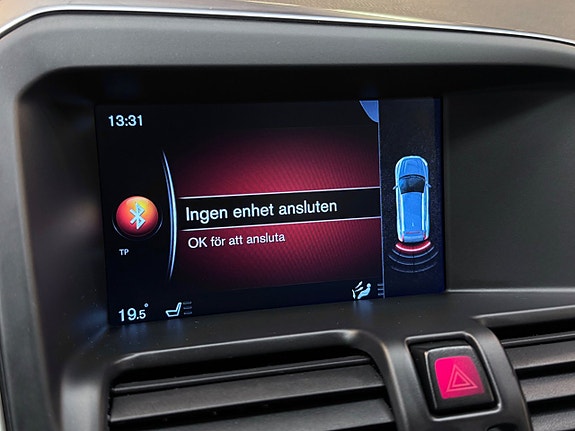 Volvo XC60 19 of 28