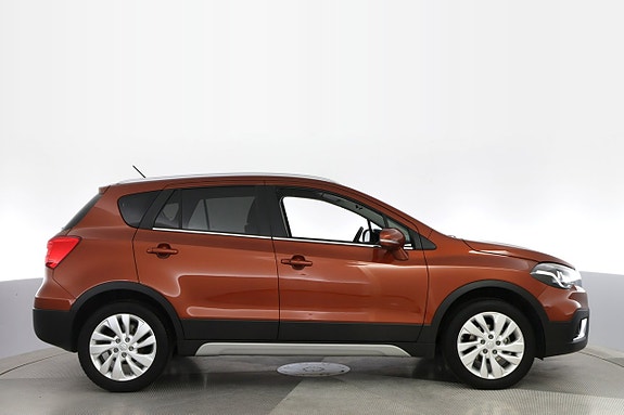 Suzuki S-Cross 6 of 21