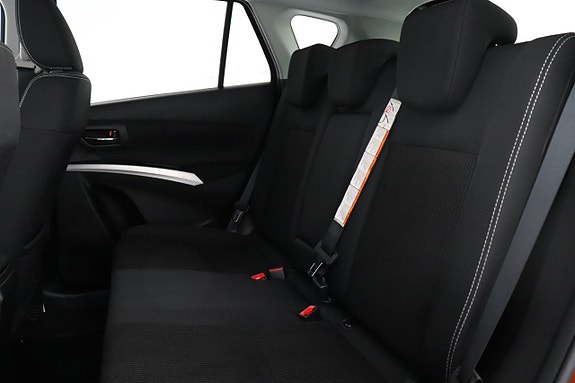 Suzuki S-Cross 16 of 21