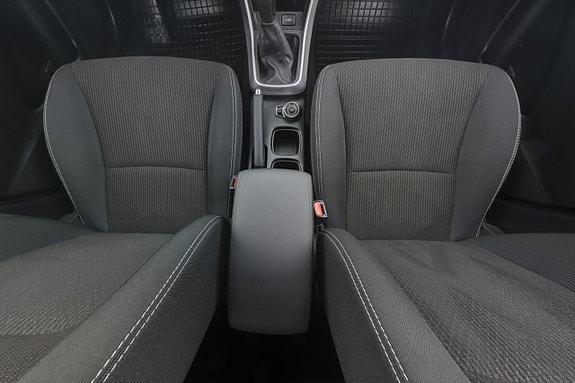 Suzuki S-Cross 15 of 21