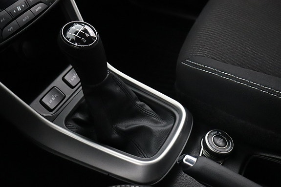 Suzuki S-Cross 21 of 21