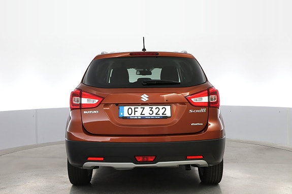 Suzuki S-Cross 4 of 21