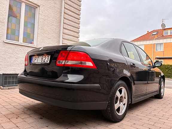 Saab 9-3 11 of 23