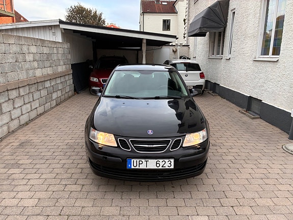 Saab 9-3 7 of 23