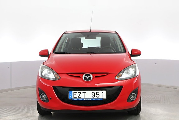 Mazda 2 8 of 16