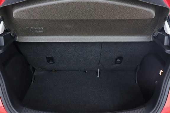 Mazda 2 14 of 16